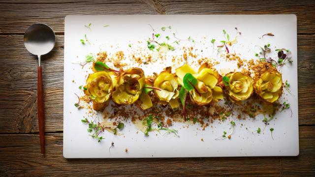 Así puedes hacer en casa flores de alcachofas como las de los restaurantes