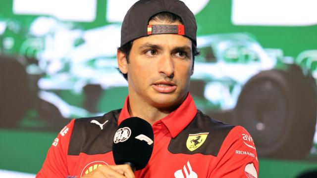 Carlos Sainz, durante la rueda de prensa en el Gran Premio de Arabia Saudí.