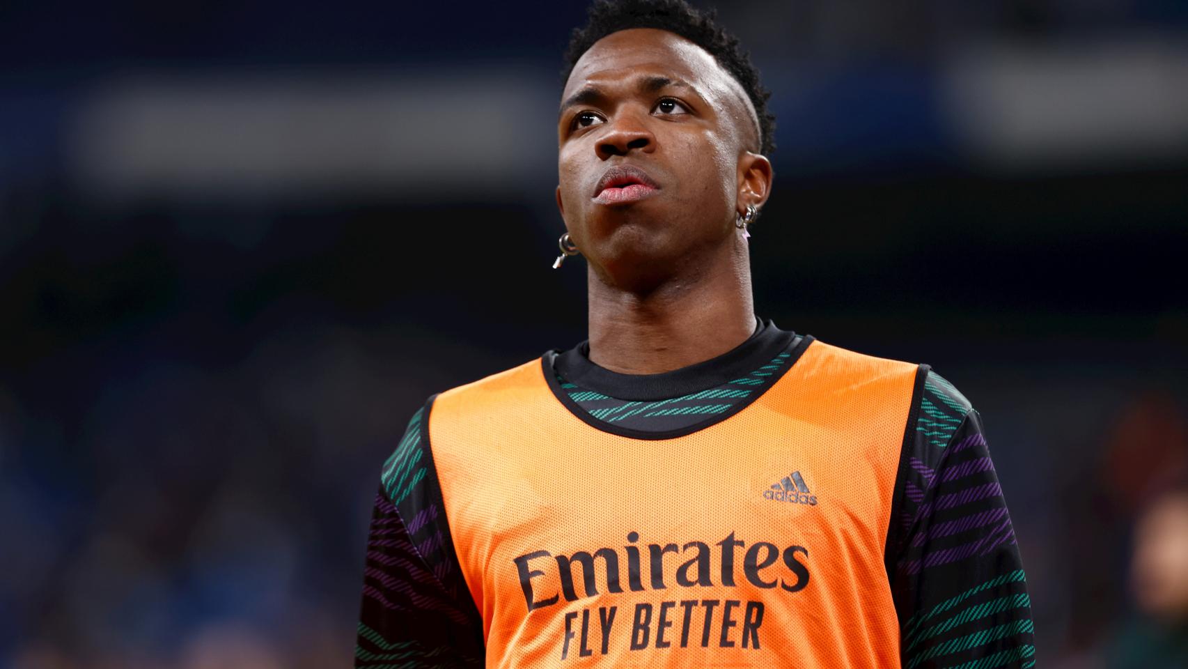 Vinicius durante un calentamiento antes de un partido con el Real Madrid