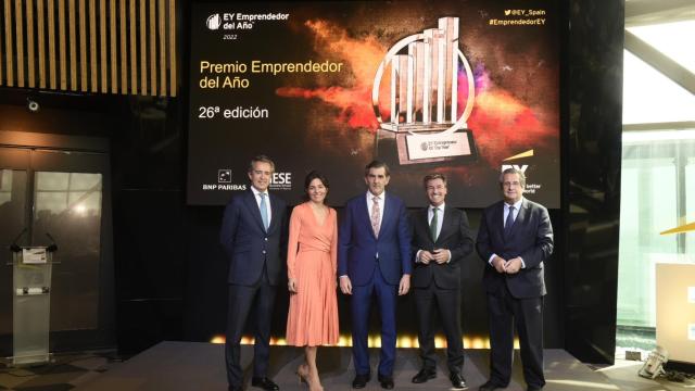 Antonio Salgado, Alicia Martínez Durán, Juan Abarca, Federico Linares y Jaume Roure.