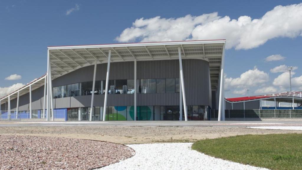 El pabellón deportivo Perera de Xátiva en el que está instalado SmartWater Pro