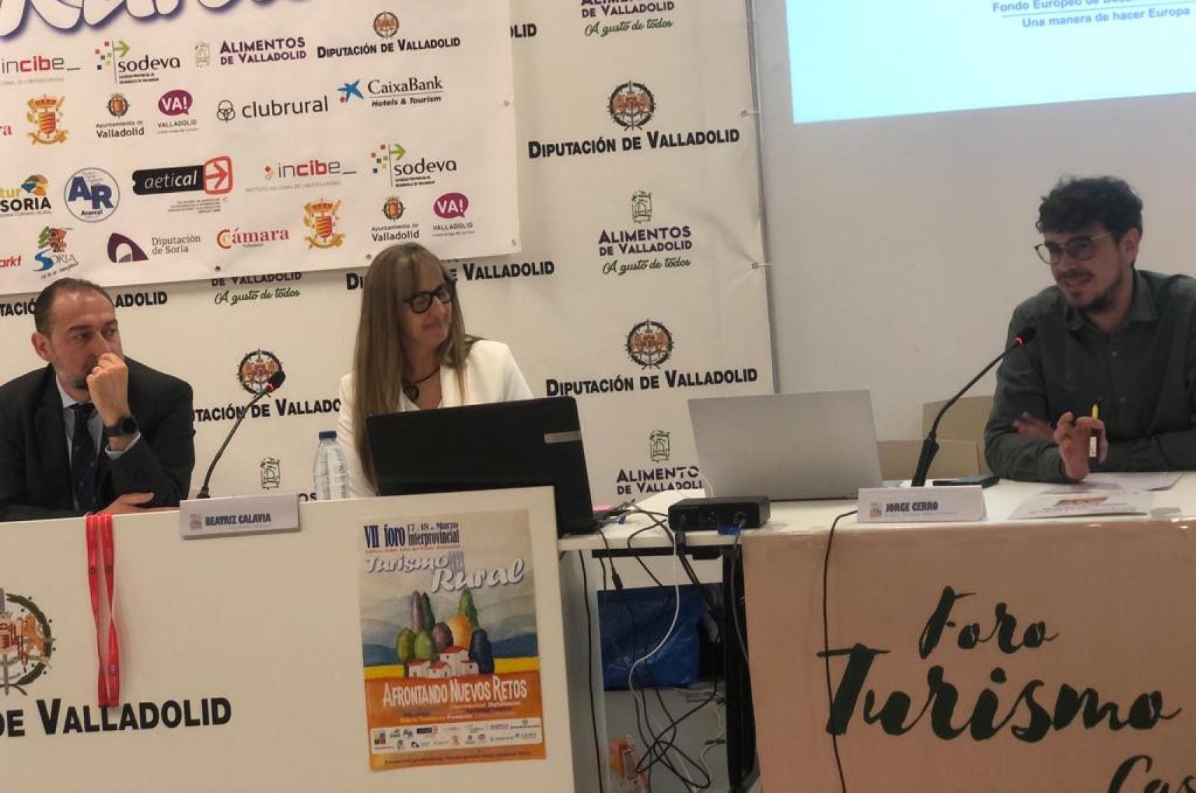 Imagen de una de las mesas del foro
