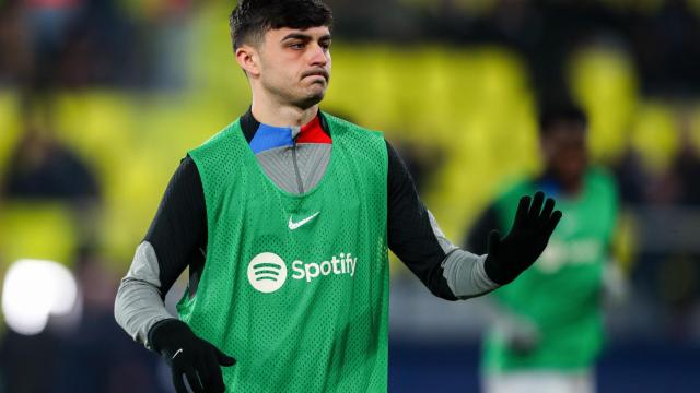 Pedri González durante un calentamiento con el FC Barcelona