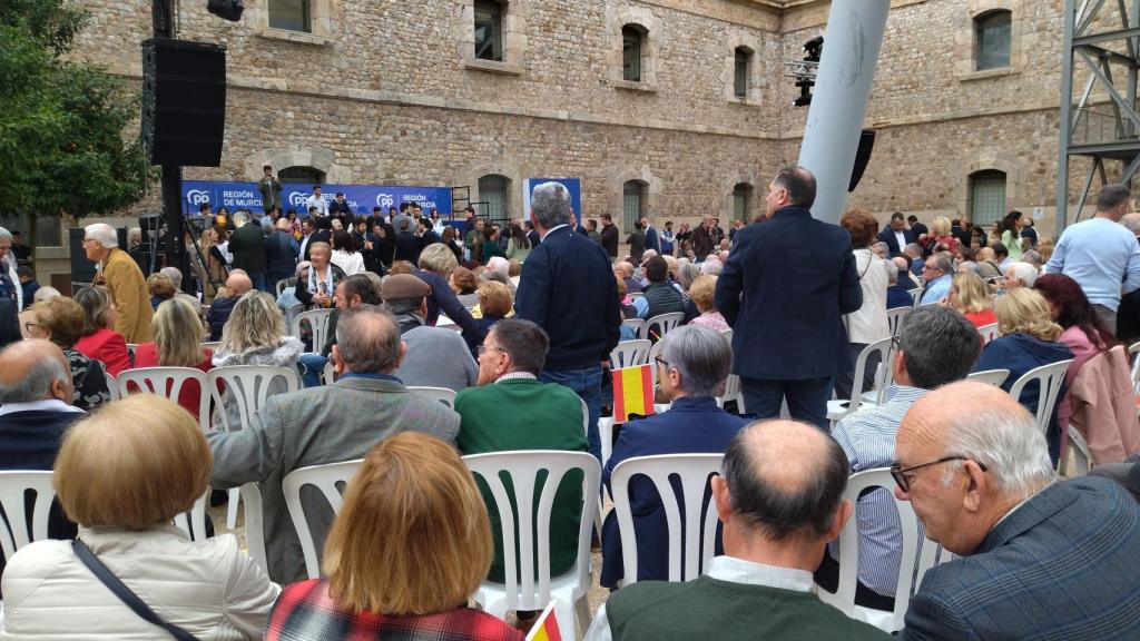 El acto del PP de este sábado ha movilizado a más de un millar de personas.