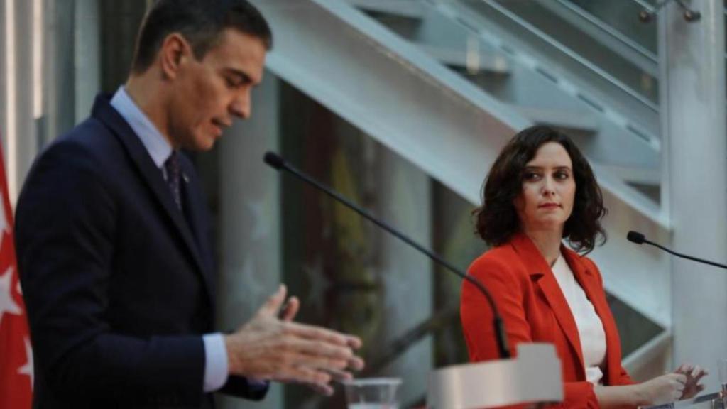 El presidente del Gobierno, Pedro Sánchez, y la presidenta de la Comunidad de Madrid, Isabel Díaz Ayuso.