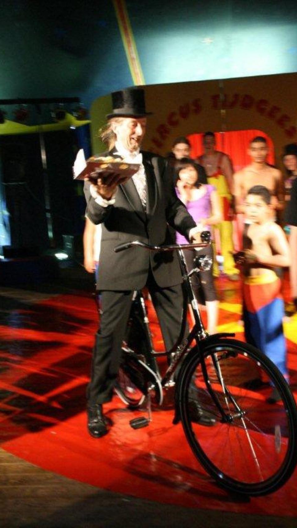 Di Stephano en el circo.