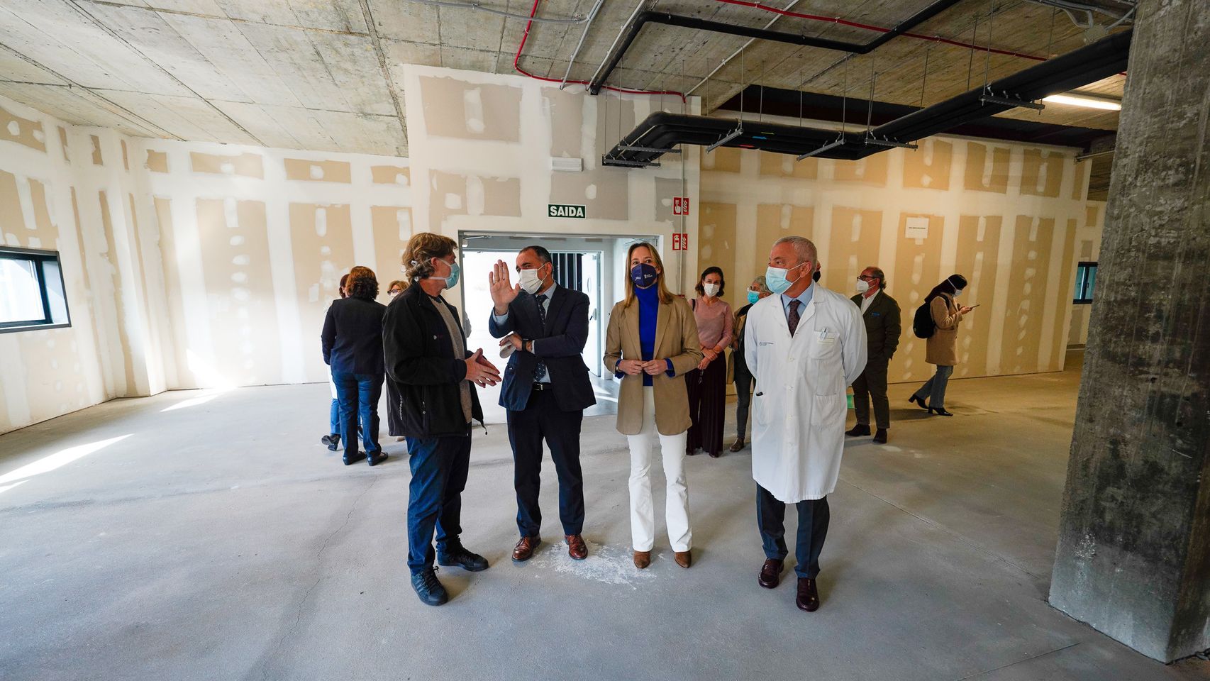 Visita de Julio García Comesaña a las obras de la nueva unidad de hospitalización psiquiátrica infanto-juvenil de Vigo.
