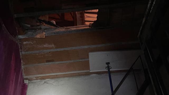 El hueco por el que se ha precipitado la fallecida. Foto: CPEIS Toledo.