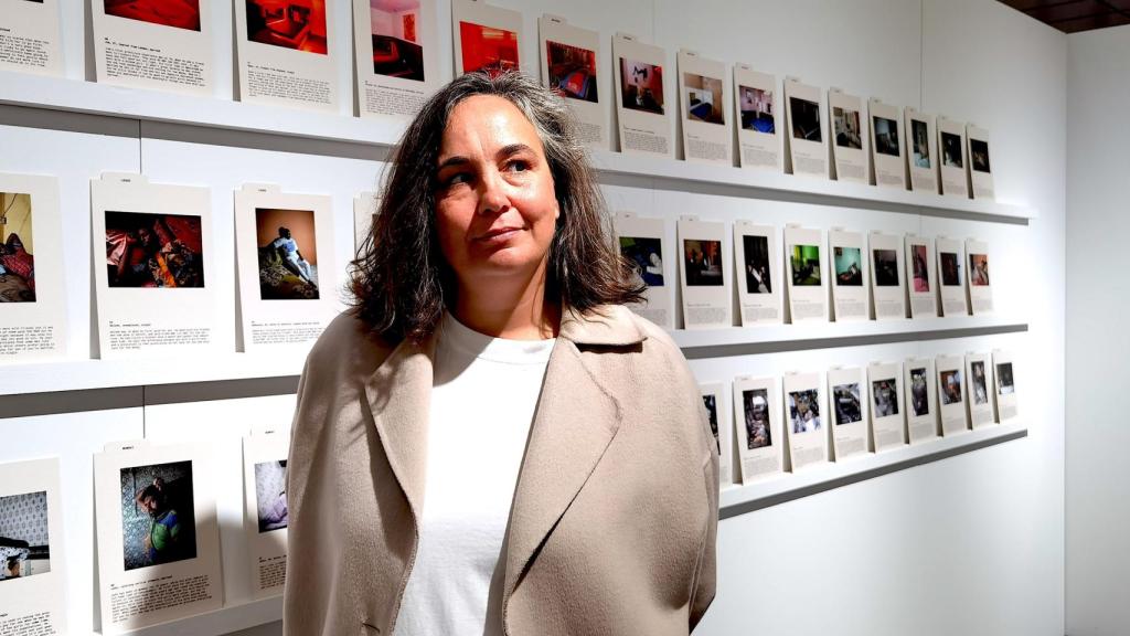 Cristina de Middel expone en Alicante su serie 'Gentleman's Club'.