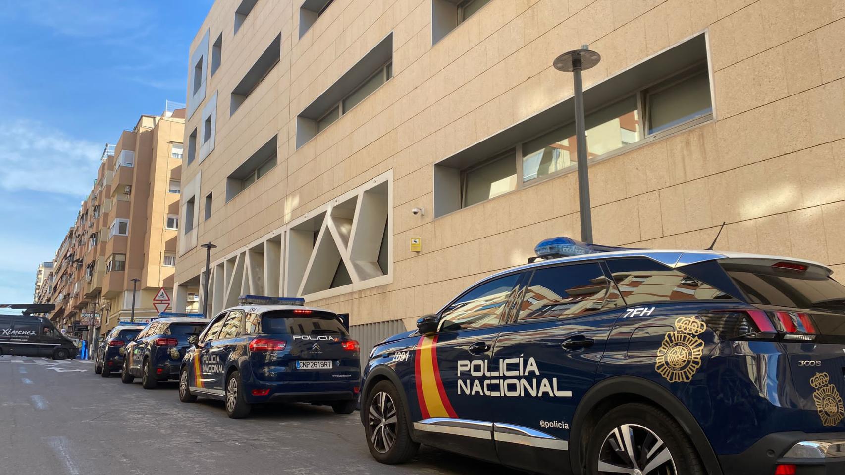Dos detenidos por violar una niña de 14 años en los aseos de un supermercado de Alicante