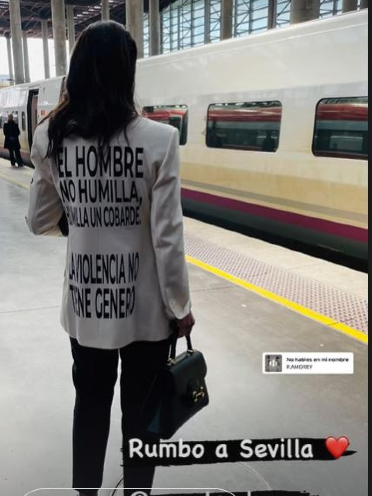 Olona, con su blazer personalizada.