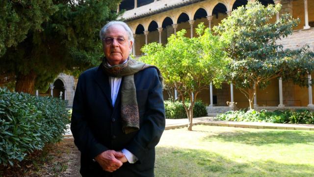 El doctor Pedro Clarós ha realizado más de 1.600 implantes cocleares.