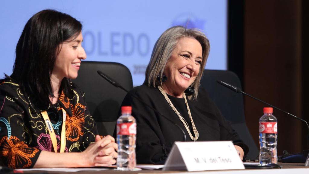 Victoria del Teso, subdirectora de Enfermería de Hospital de Toledo, junto a Esther Esteban. Foto: Óscar Huertas.