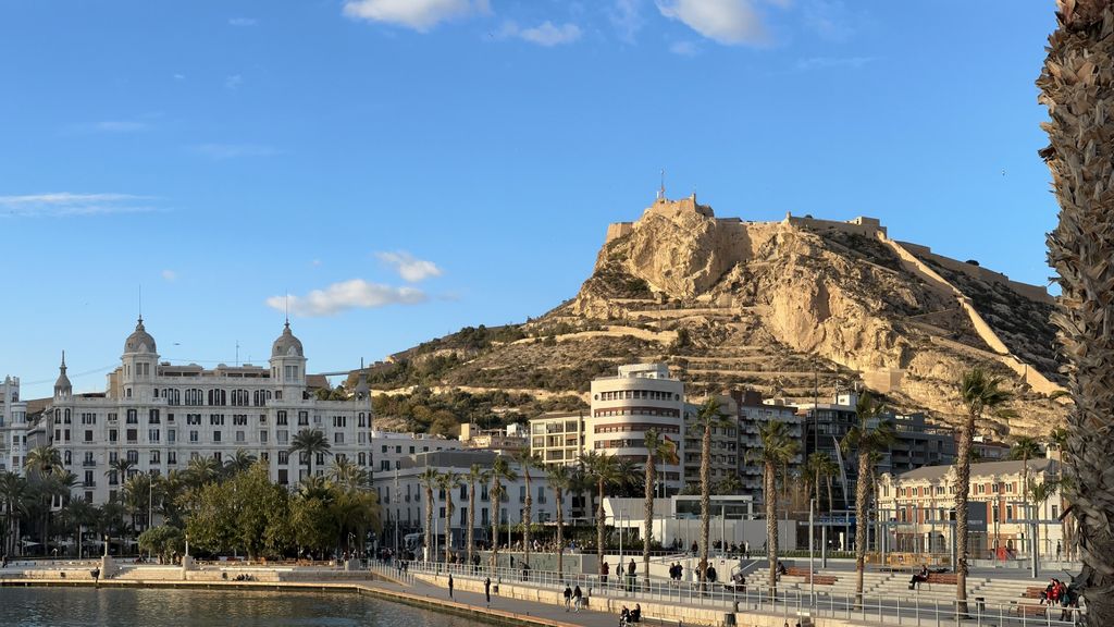 El castillo Santa Bárbara de Alicante.