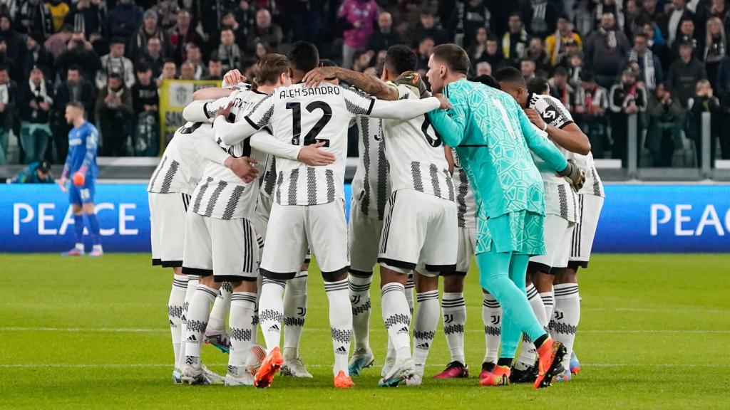 Los jugadores de la Juventus antes de un partido