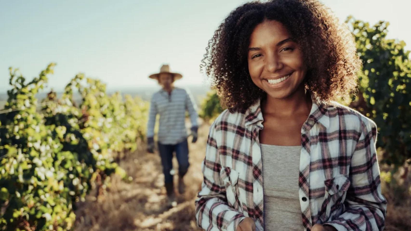 Agtonomy ha creado una plataforma híbrida de autonomía para dirigir vehículos agrícolas.