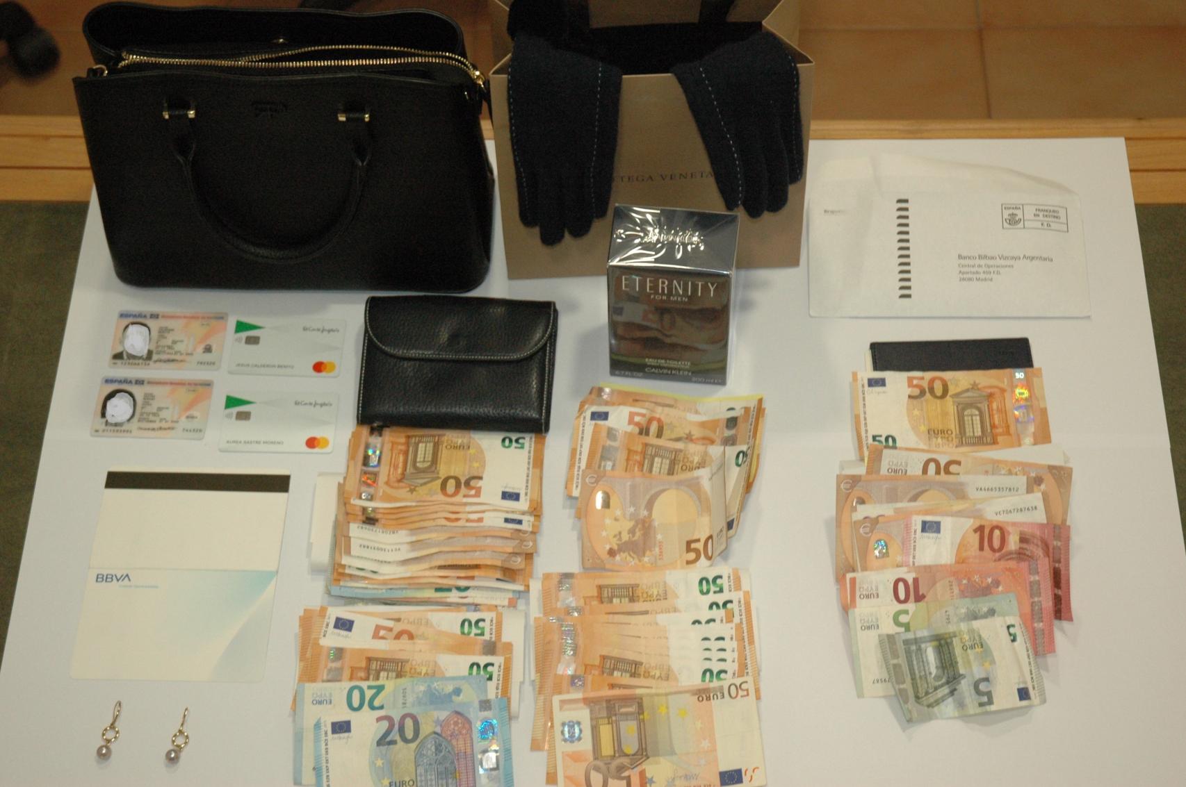Efectos intervenidos por la Guardia Civil