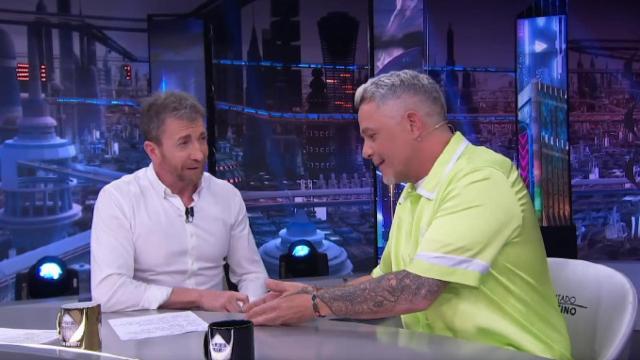 La pulla de Alejandro Sanz a Pablo Motos en pleno directo: El programa está siendo un poco flojo