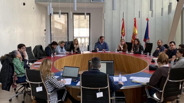Imagen del pleno del Ayuntamiento de Guijuelo de este jueves.