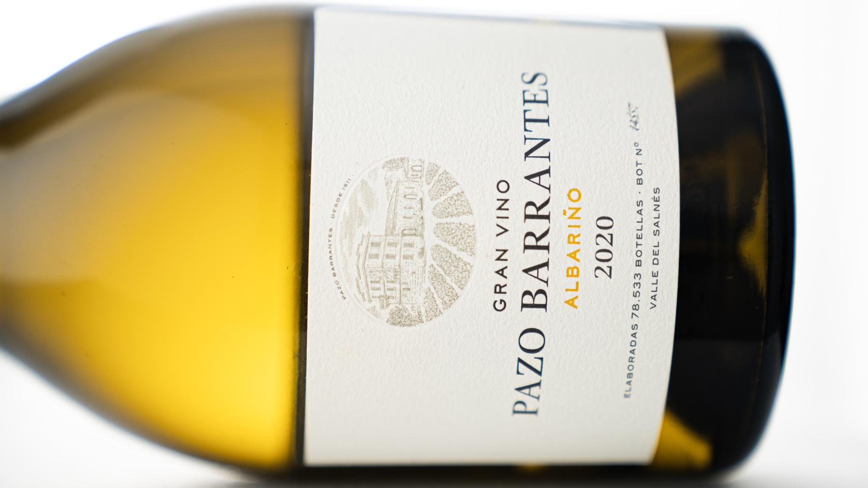 Este vino gallego es el favorito del chef José Andrés: cuánto cuesta y dónde se puede comprar