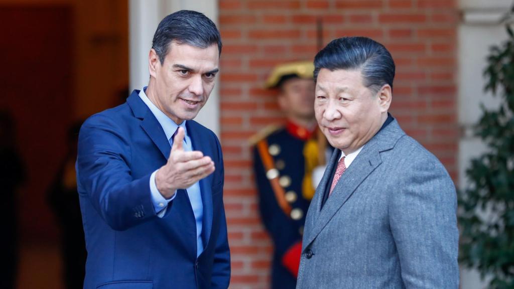Pedro Sánchez y Xi Jinping en el encuentro que ambos mantuvieron en Moncloa en noviembre de 2018.