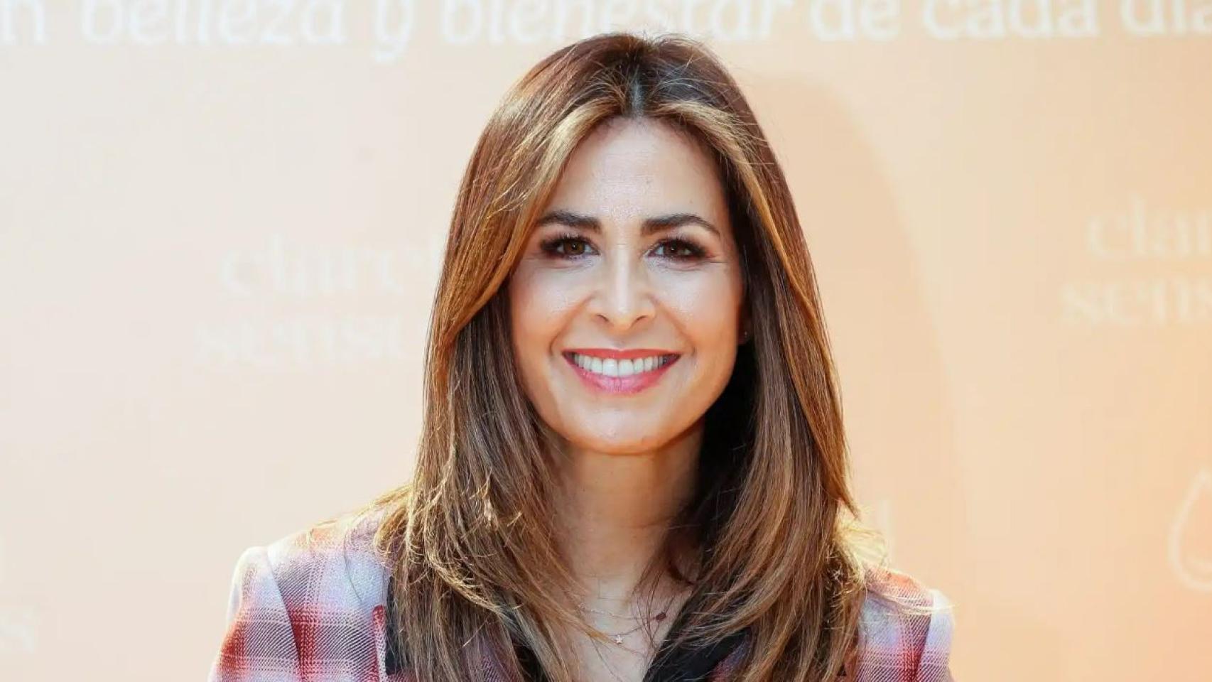 nuria apertura