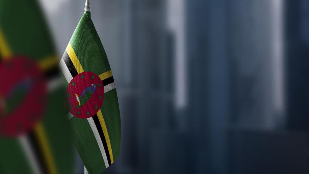 La bandera de Dominica.