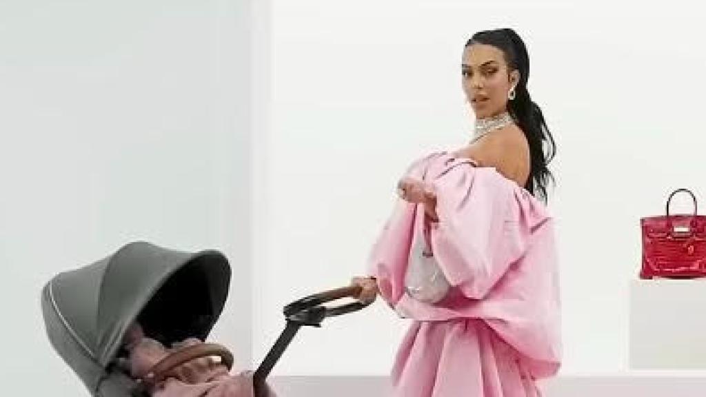 Georgina en la segunda temporada de su serie en Netflix.