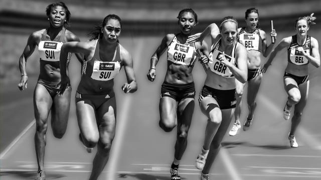 women-g417f04d2c_1280