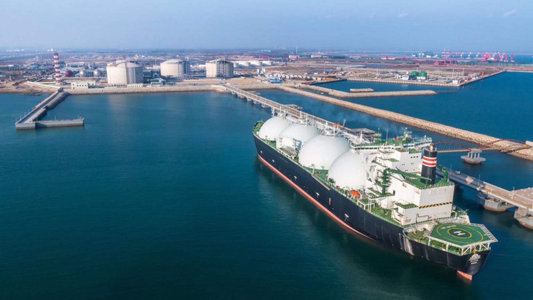 El consumo mundial de gas disminuyó un 1,6% en 2022 y un 13% en Europa, su mayor caída en la historia
