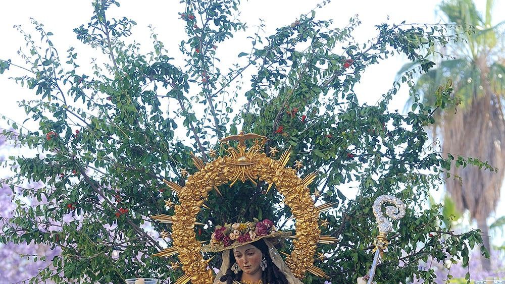 Fotografía de la Divina Pastora en su procesión.