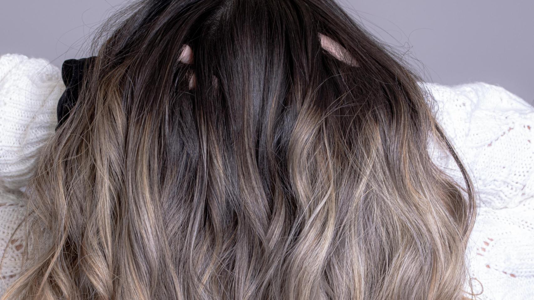 Detalle de un look del 'street style'.