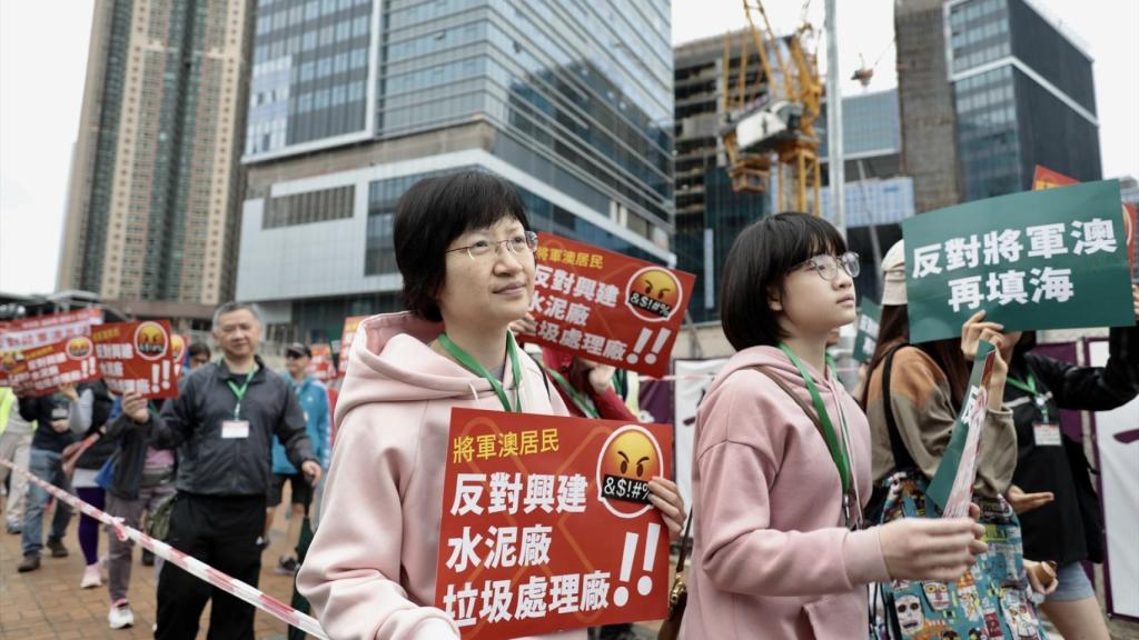 Primera manifestación autorizada en Hong Kong