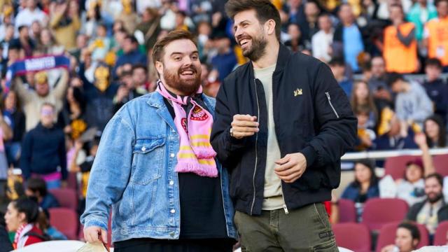 Ibai Llanos y Gerard Piqué, este domingo en el Camp Nou durante la F4 de la Kings League.
