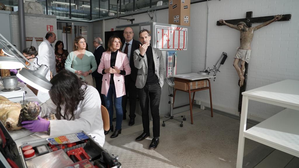 La consejera de Educación, Rocío Lucas, en la inauguración de la Escuela de Arte y Superior de Conservación y Restauración de Bienes Culturales de Valladolid