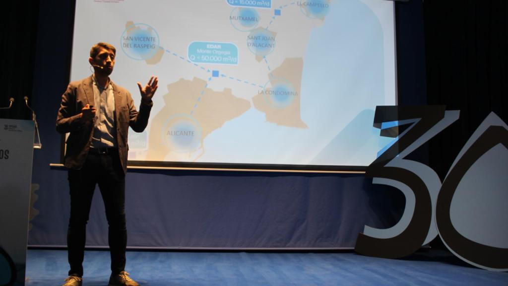 Presentación del proyecto de Epsar por Juan Ángel Conca.