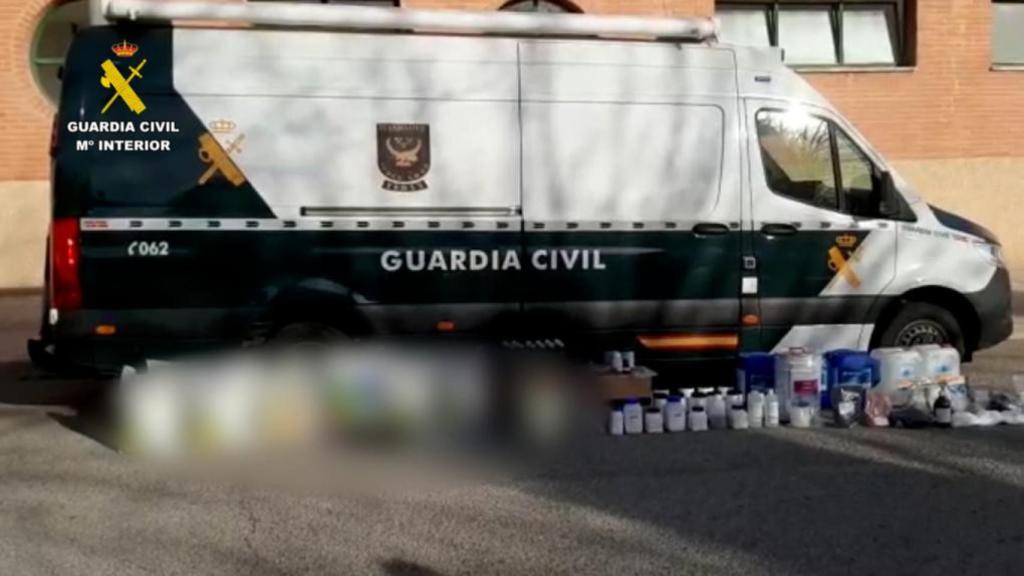 Material incautado en el registro en Montmajor.