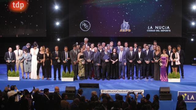 Los premiados en la Gala del Deporte en La Nucía, en la noche de este lunes.