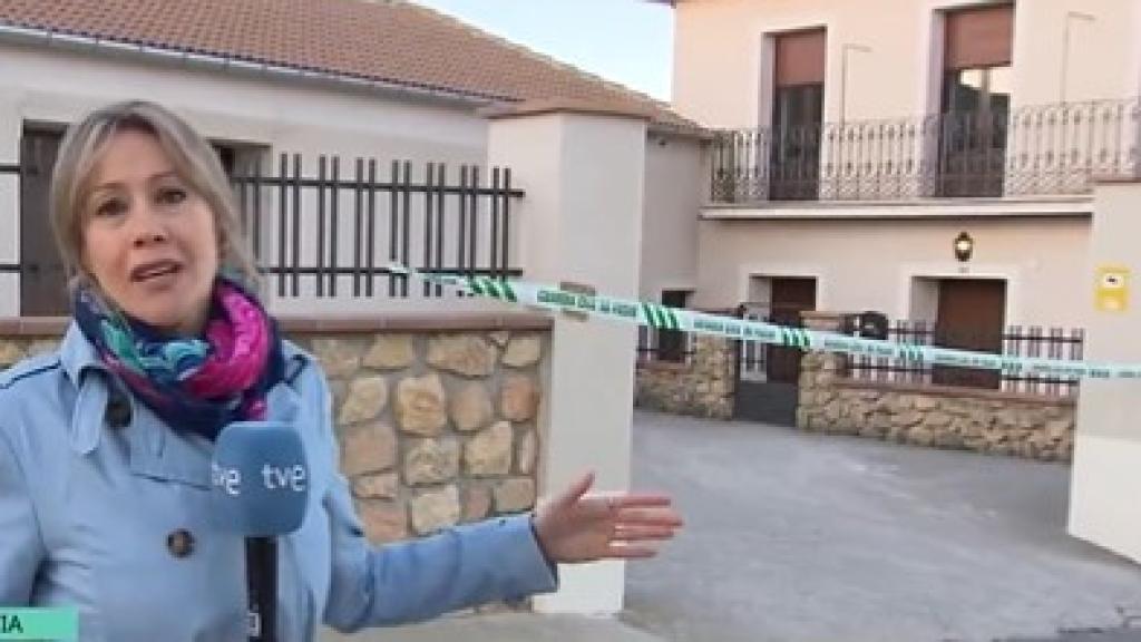 Imagen de la vivienda donde han fallecido una madre y su hijo en Segovia
