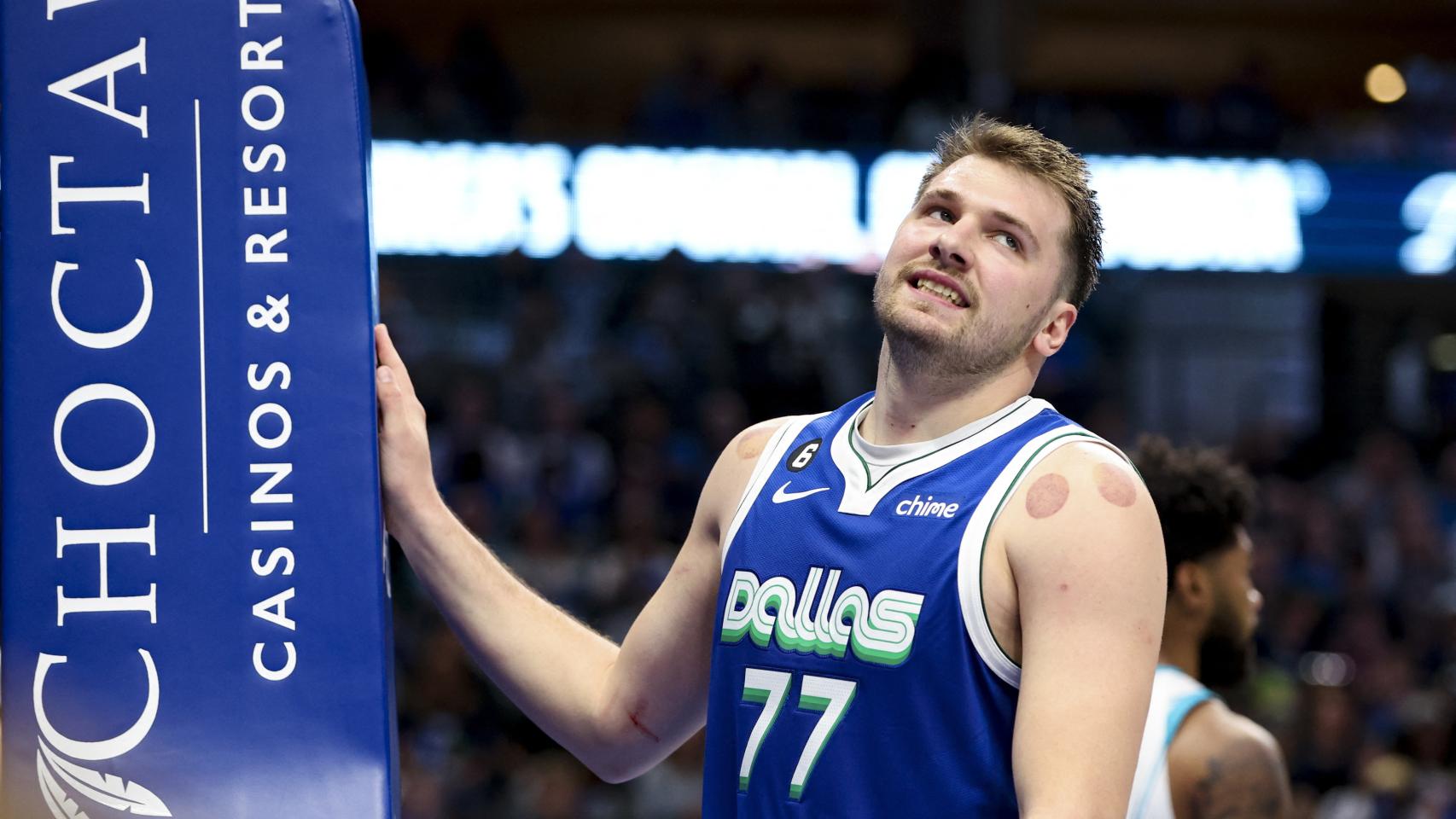Luka Doncic durante un partido de la NBA con los Dallas Mavericks