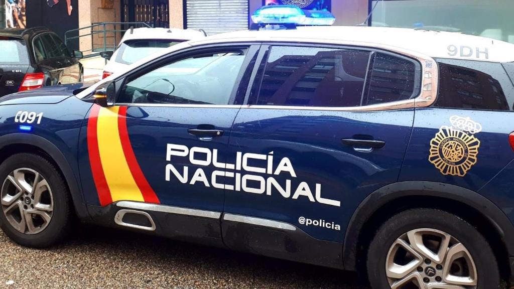 Vehículo de la Policía Nacional.