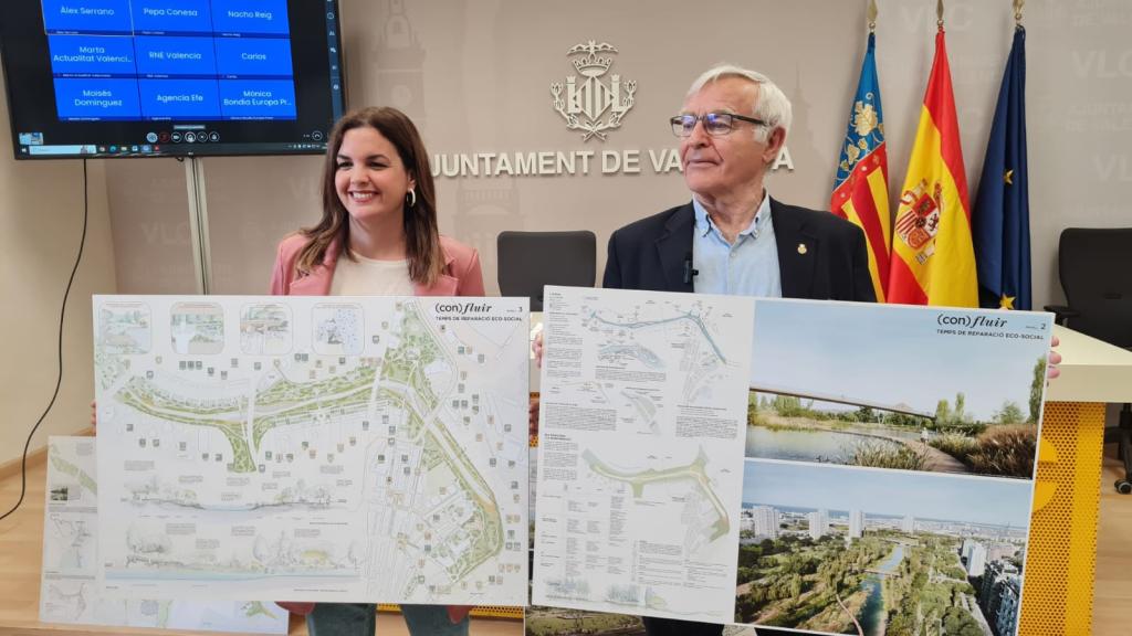 Sandra Gómez, vicealcaldesa de Valencia; y Joan Ribó, alcalde de la ciudad. EE