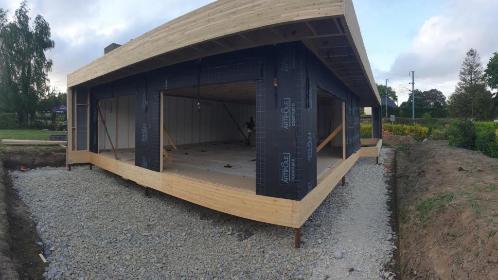 La casa de cartón construida por una pareja francesa