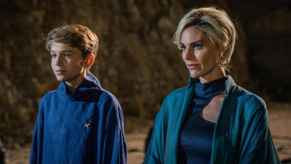 Fotograma de la segunda temporada de 'Bienvenidos a Edén'.