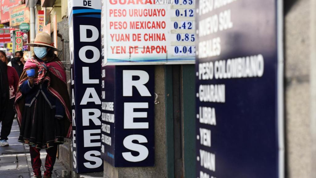 Un punto de cambio de divisas, en La Paz, a principios de marzo.