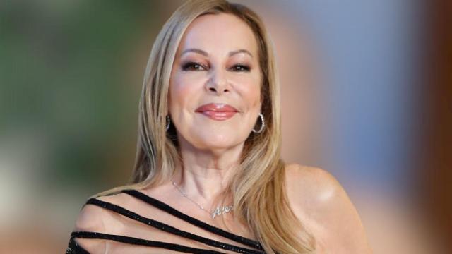 La actriz y presentadora Ana García Obregón en una imagen tomada en diciembre de 2022, en Madrid.