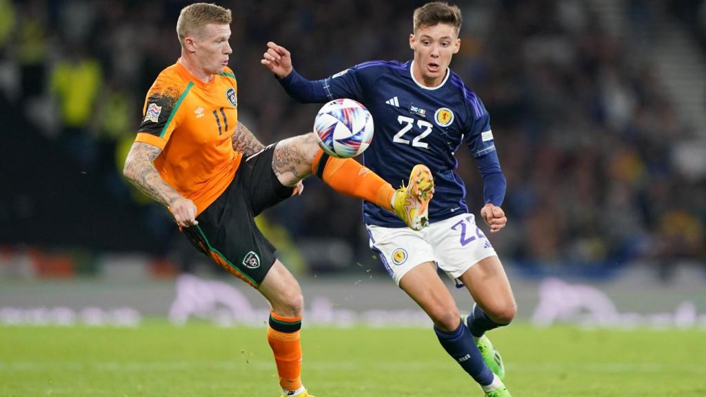 James McClean durante un partido con la República de Irlanda en la Nations League