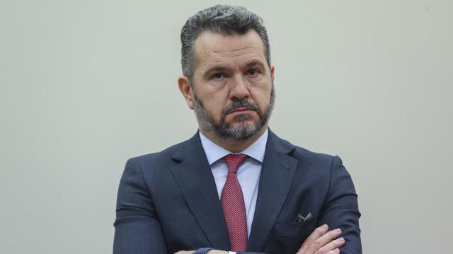 Rodrigo Buenaventura, presidente de la Comisión Nacional del Mercado de Valores, antes de comparecer en la Comisión de Asuntos Económicos y Transformación Digital del Congreso este miércoles.