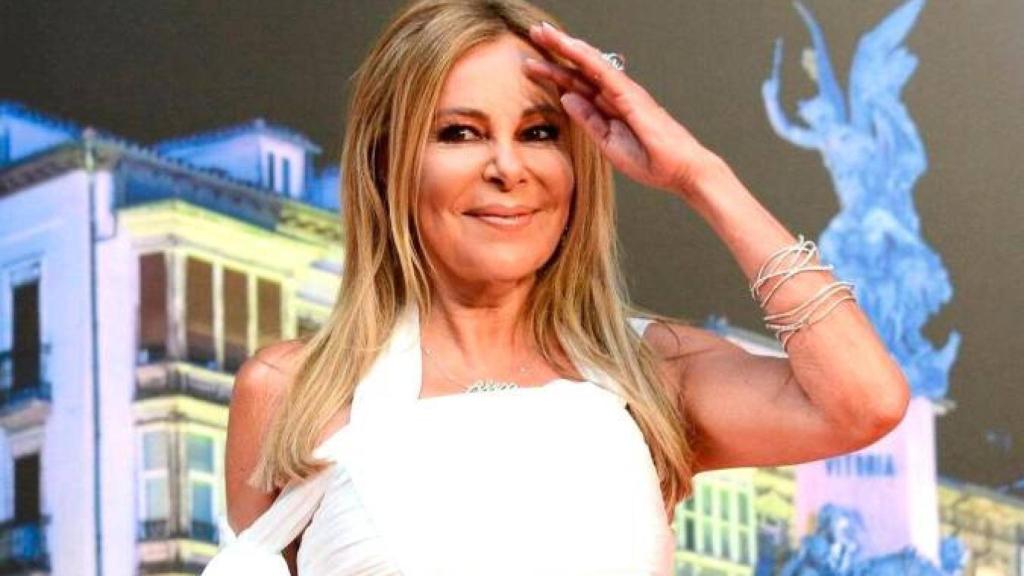 Ana Obregón.