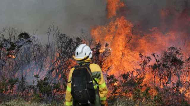 Imagen de archivo de un incendio en Galicia.